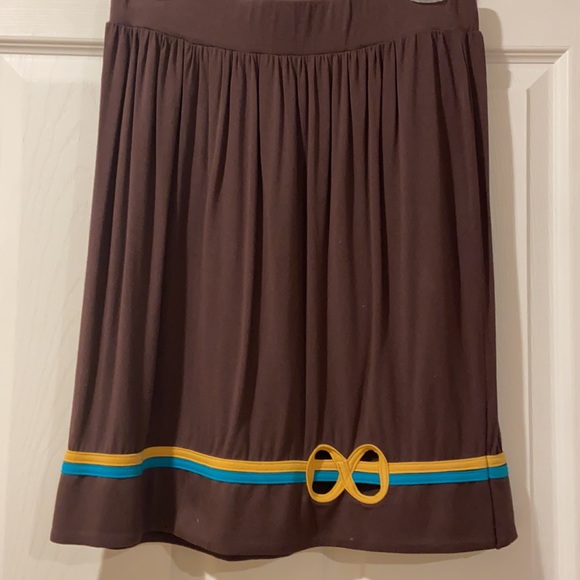 Love Moschino Flowy Brown Skirt with Cutout Detail - Picture 2 of 11